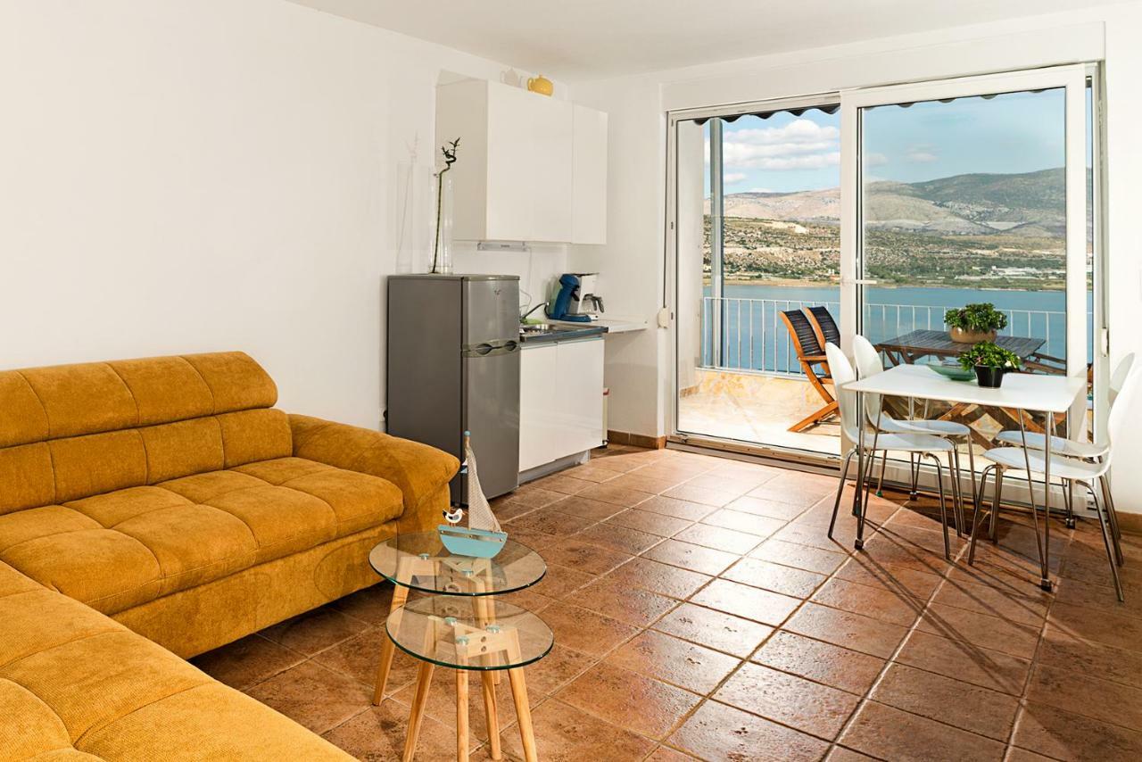 Apartment Neri Trogir Bagian luar foto